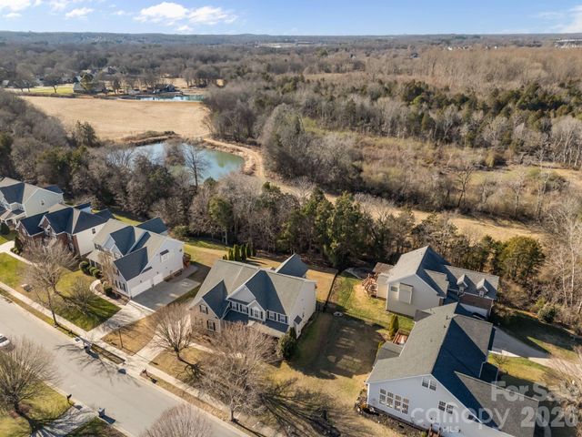 7708 Woodmere Drive, Harrisburg, NC 28075