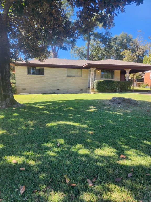 6412 Shady Brook Drive, Little Rock, AR 72204