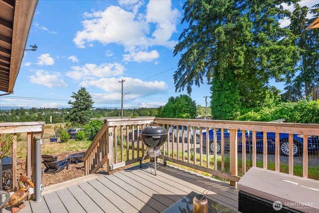 3618 E M Street, Tacoma, WA 98404