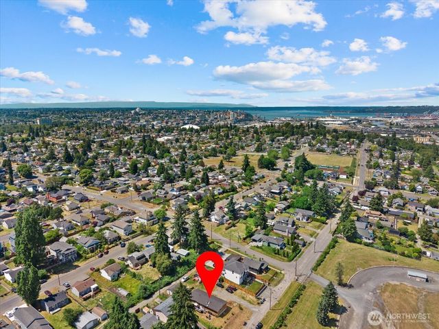 3618 E M Street, Tacoma, WA 98404