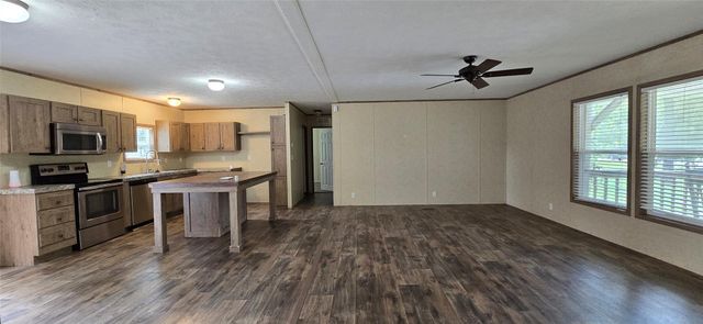 30605 Nichols Sawmill Road, Magnolia, TX 77355