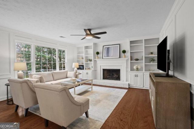 734 Princeton Mill Run, Marietta, GA 30068