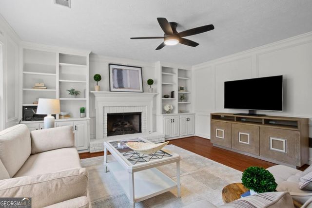 734 Princeton Mill Run, Marietta, GA 30068