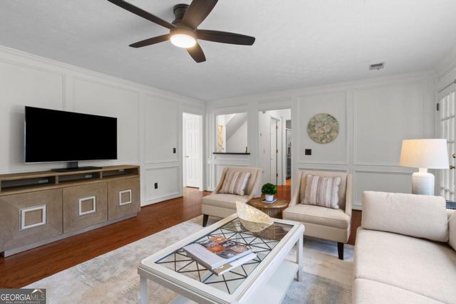 734 Princeton Mill Run, Marietta, GA 30068