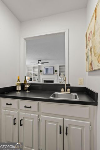 734 Princeton Mill Run, Marietta, GA 30068