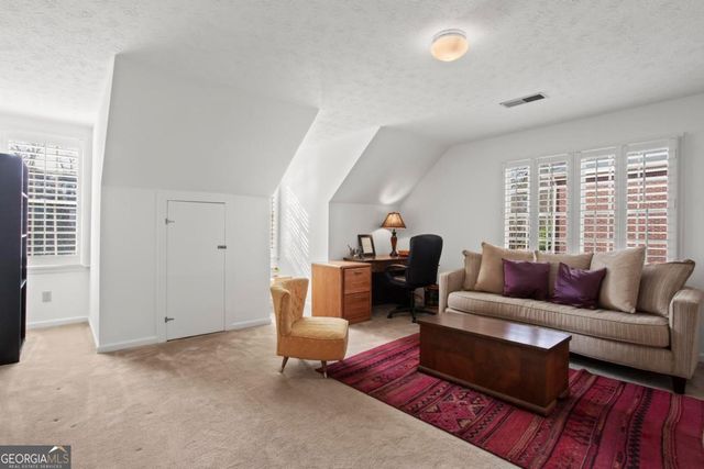 734 Princeton Mill Run, Marietta, GA 30068