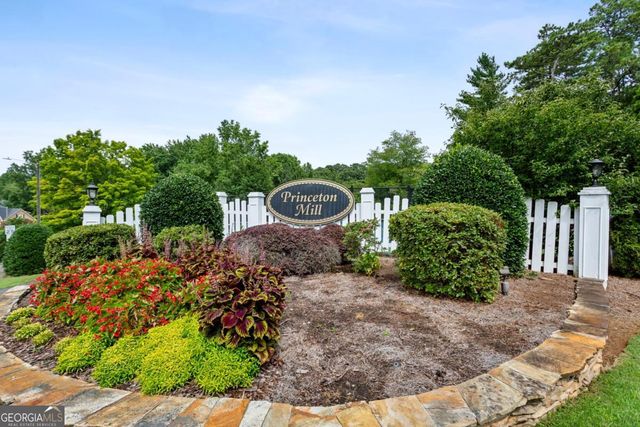 734 Princeton Mill Run, Marietta, GA 30068