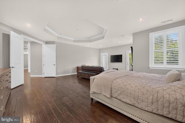 700 WALTON CT, Moorestown, NJ 08057
