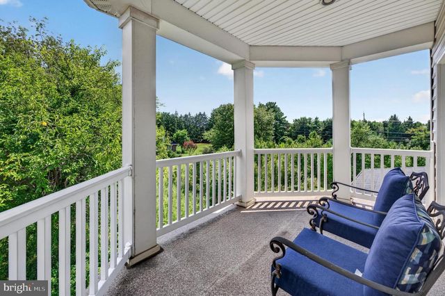 700 WALTON CT, Moorestown, NJ 08057