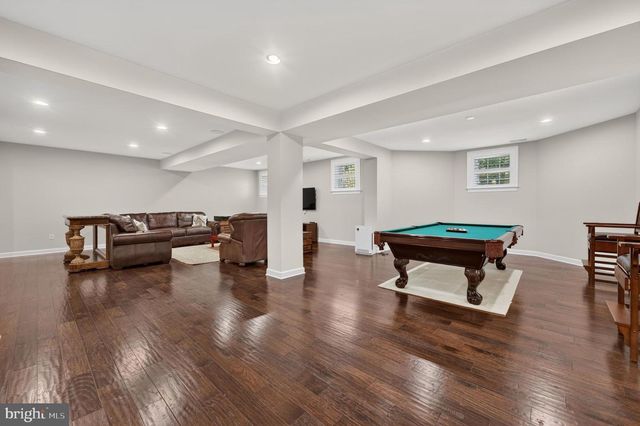 700 WALTON CT, Moorestown, NJ 08057