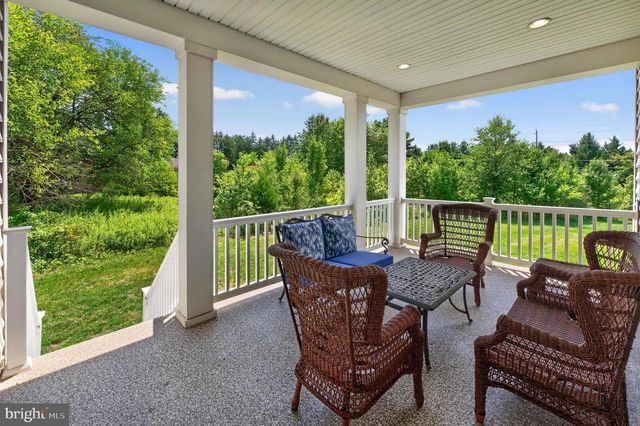 700 WALTON CT, Moorestown, NJ 08057