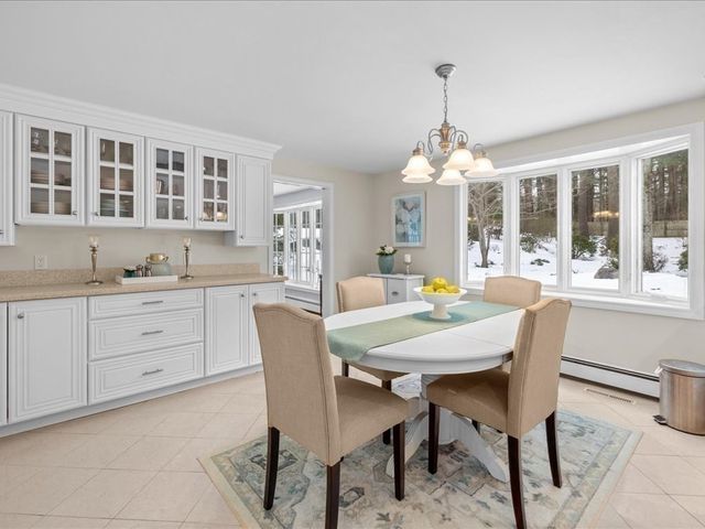 57 Brierbrook St, Milton, MA 02186