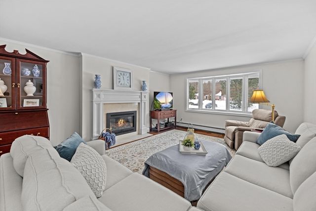 57 Brierbrook St, Milton, MA 02186