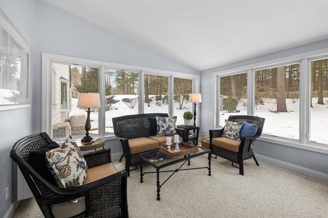 57 Brierbrook St, Milton, MA 02186