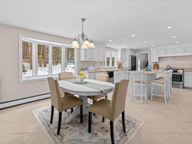 57 Brierbrook St, Milton, MA 02186