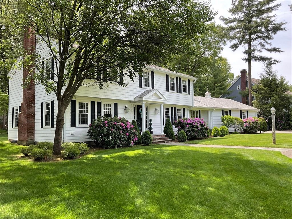 57 Brierbrook St, Milton, MA 02186