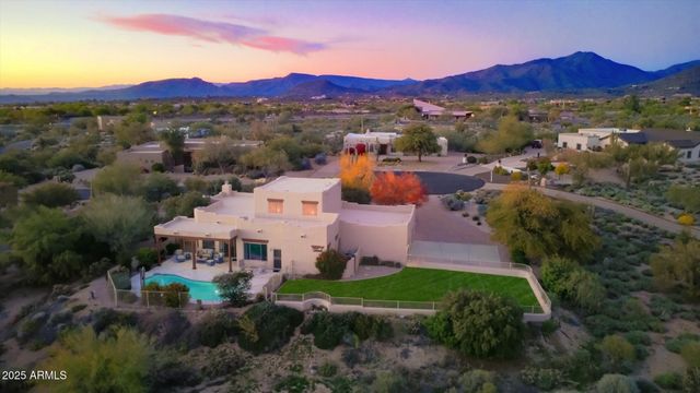 9215 E LAZYWOOD Place, Carefree, AZ 85377