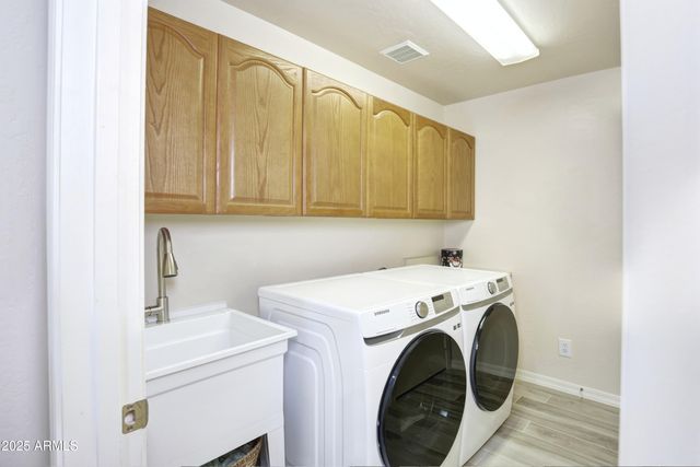 9215 E LAZYWOOD Place, Carefree, AZ 85377