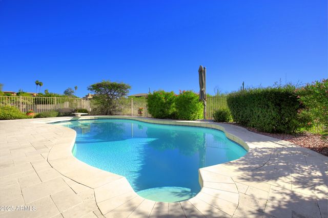 9215 E LAZYWOOD Place, Carefree, AZ 85377