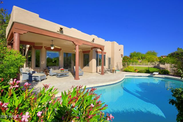 9215 E LAZYWOOD Place, Carefree, AZ 85377