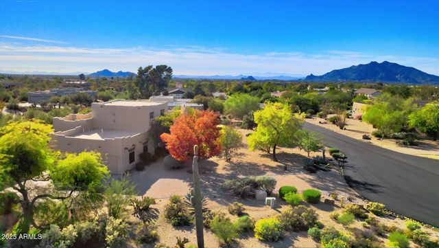 9215 E LAZYWOOD Place, Carefree, AZ 85377