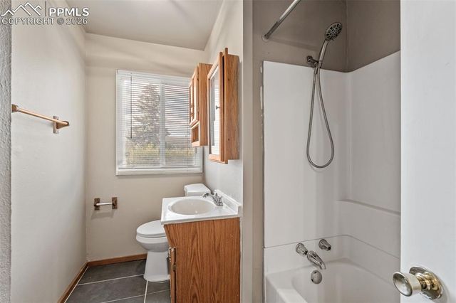 409 Burlington Avenue, Colorado Springs, CO 80905