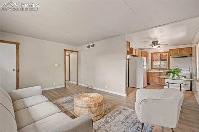 409 Burlington Avenue, Colorado Springs, CO 80905