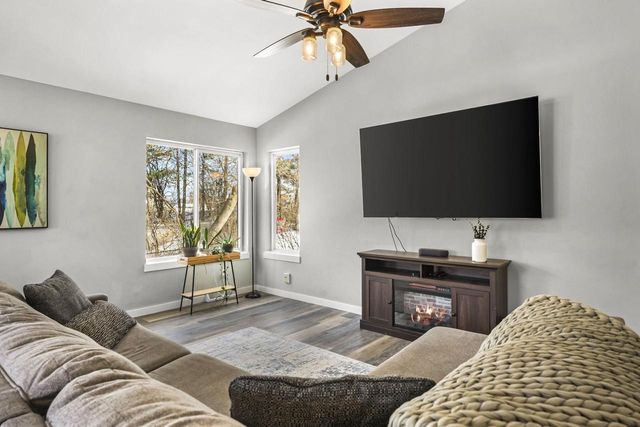 122 Copps Avenue, Monona, WI 53716