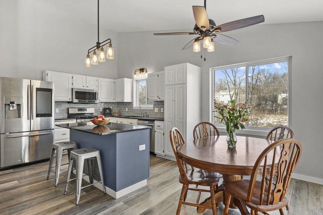 122 Copps Avenue, Monona, WI 53716