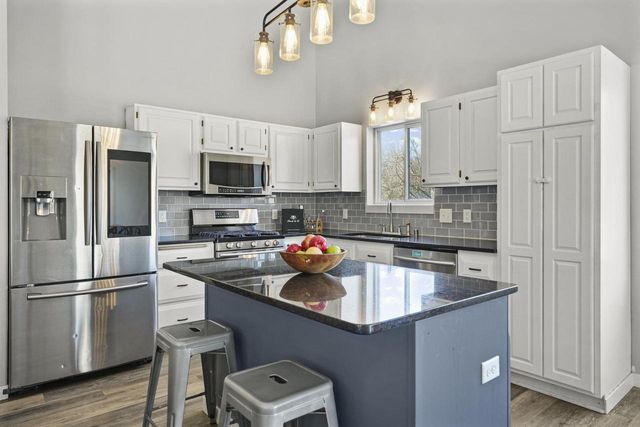 122 Copps Avenue, Monona, WI 53716