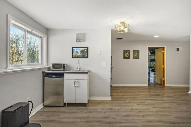 122 Copps Avenue, Monona, WI 53716