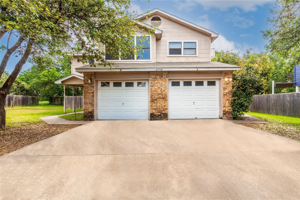 2608 Gwendolyn LN B, Austin, TX 78748