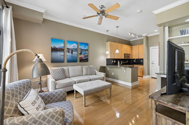 129 Walnut Street Unit 121, Chattanooga, TN 37403
