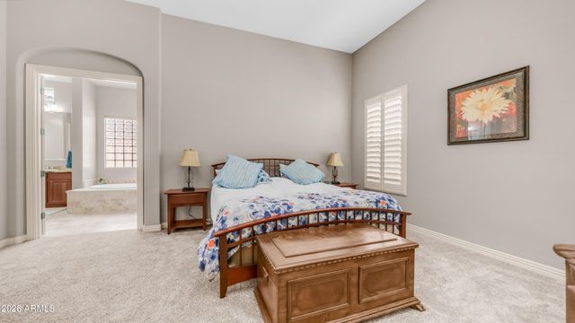 790 E SUNBURST Lane, Tempe, AZ 85284