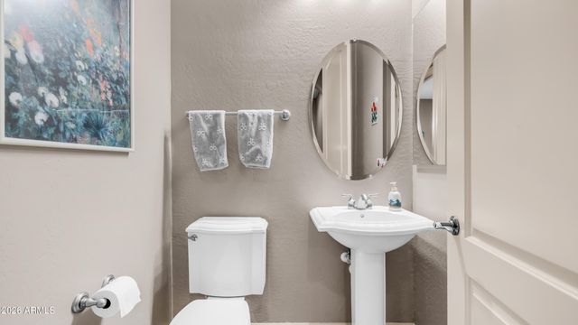 790 E SUNBURST Lane, Tempe, AZ 85284