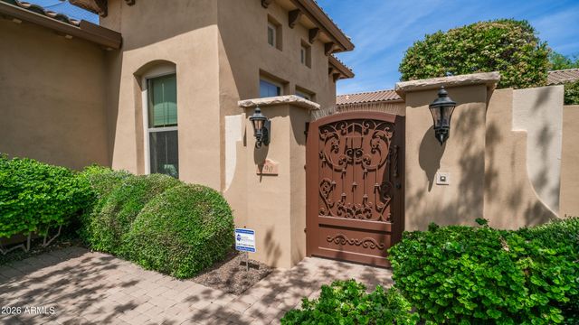 790 E SUNBURST Lane, Tempe, AZ 85284
