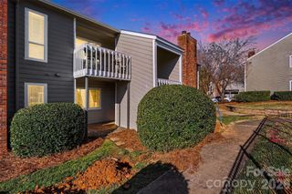 6148 Heath Ridge Court, Charlotte, NC 28210