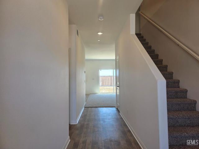 10917 Pasto Way, Bakersfield, CA 93306
