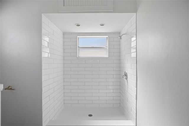 812 CRESTRIDGE DRIVE, Tarpon Springs, FL 34688