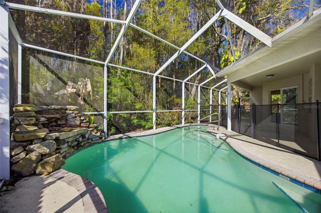 812 CRESTRIDGE DRIVE, Tarpon Springs, FL 34688