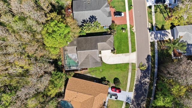 812 CRESTRIDGE DRIVE, Tarpon Springs, FL 34688