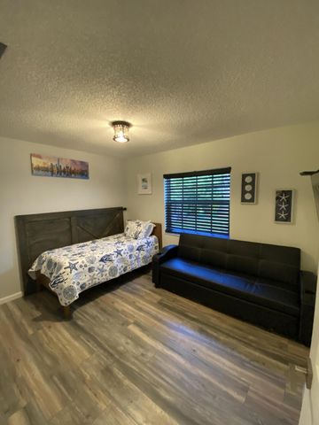 19131 Fairlawn Way, Boca Raton, FL 33434