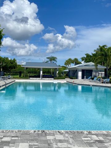 19131 Fairlawn Way, Boca Raton, FL 33434