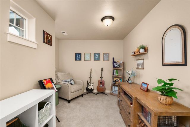 7002 E Columbia Dr, Spokane, WA 99217