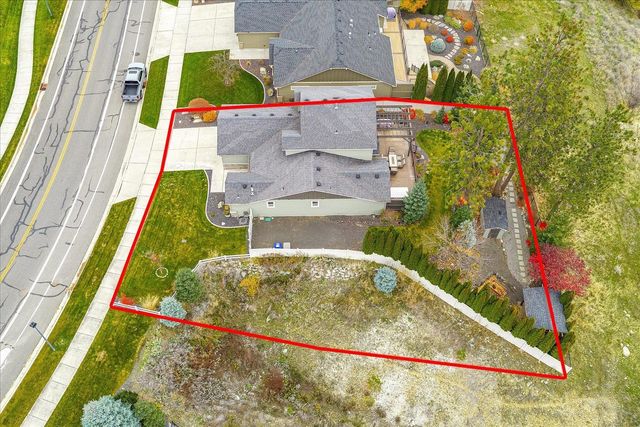 7002 E Columbia Dr, Spokane, WA 99217