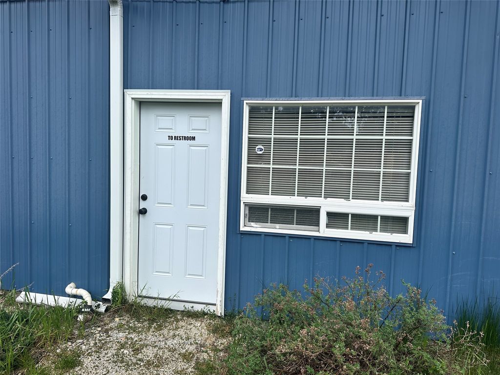 4039 US-93 N D, Stevensville, MT 59870 photo 13