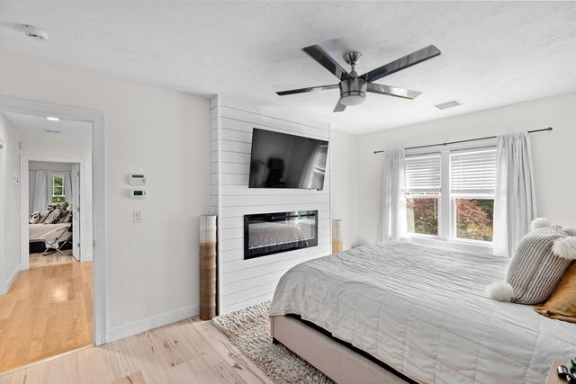 22 Redtail Ln, Carver, MA 02330