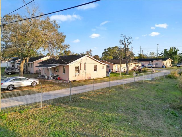 301 SW 3RD TERRACE, Mulberry, FL 33860