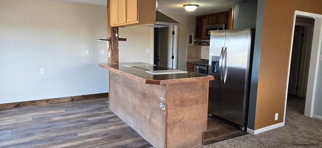 800 E 3RD ST, Cheyenne, WY 82007