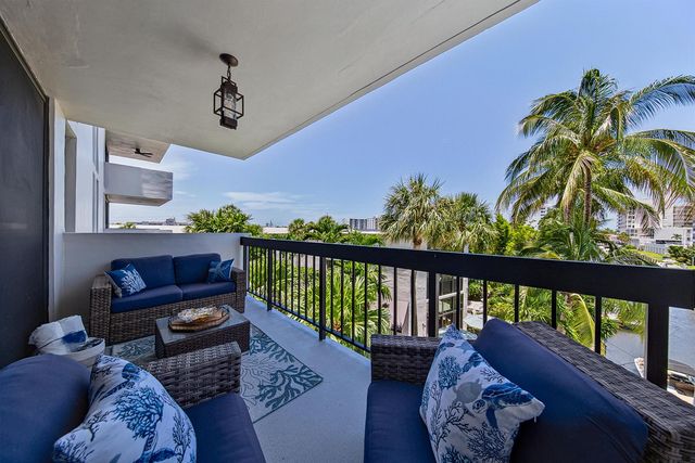4800 Bayview Drive 402, Fort Lauderdale, FL 33308